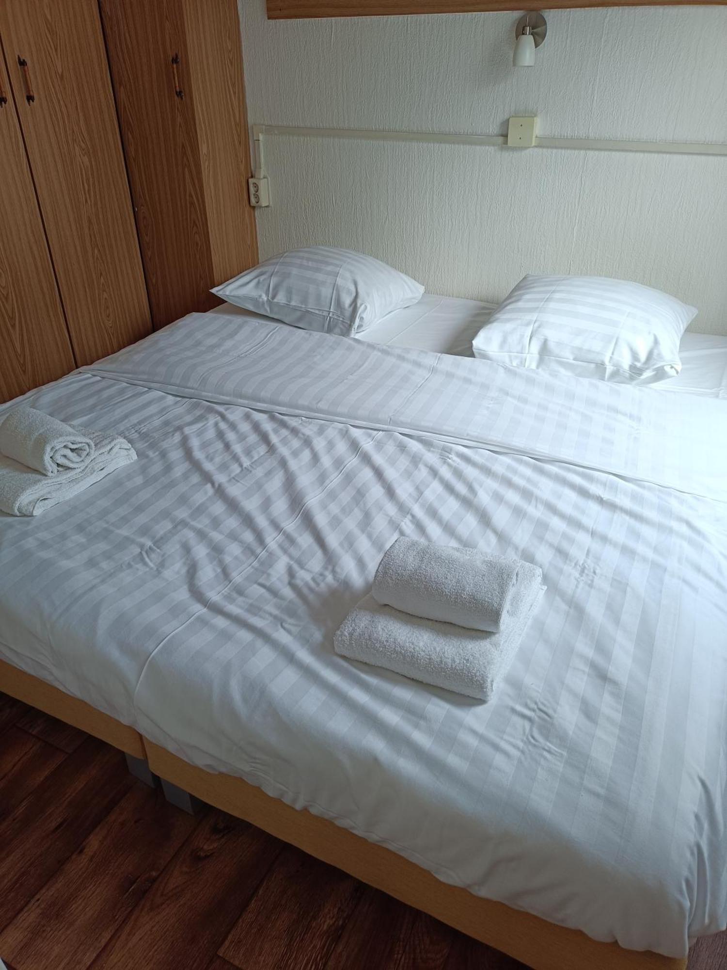 Vakantiehuisje Veluwe Bij Bos, Alleen Voor Recreatie Putten Ngoại thất bức ảnh