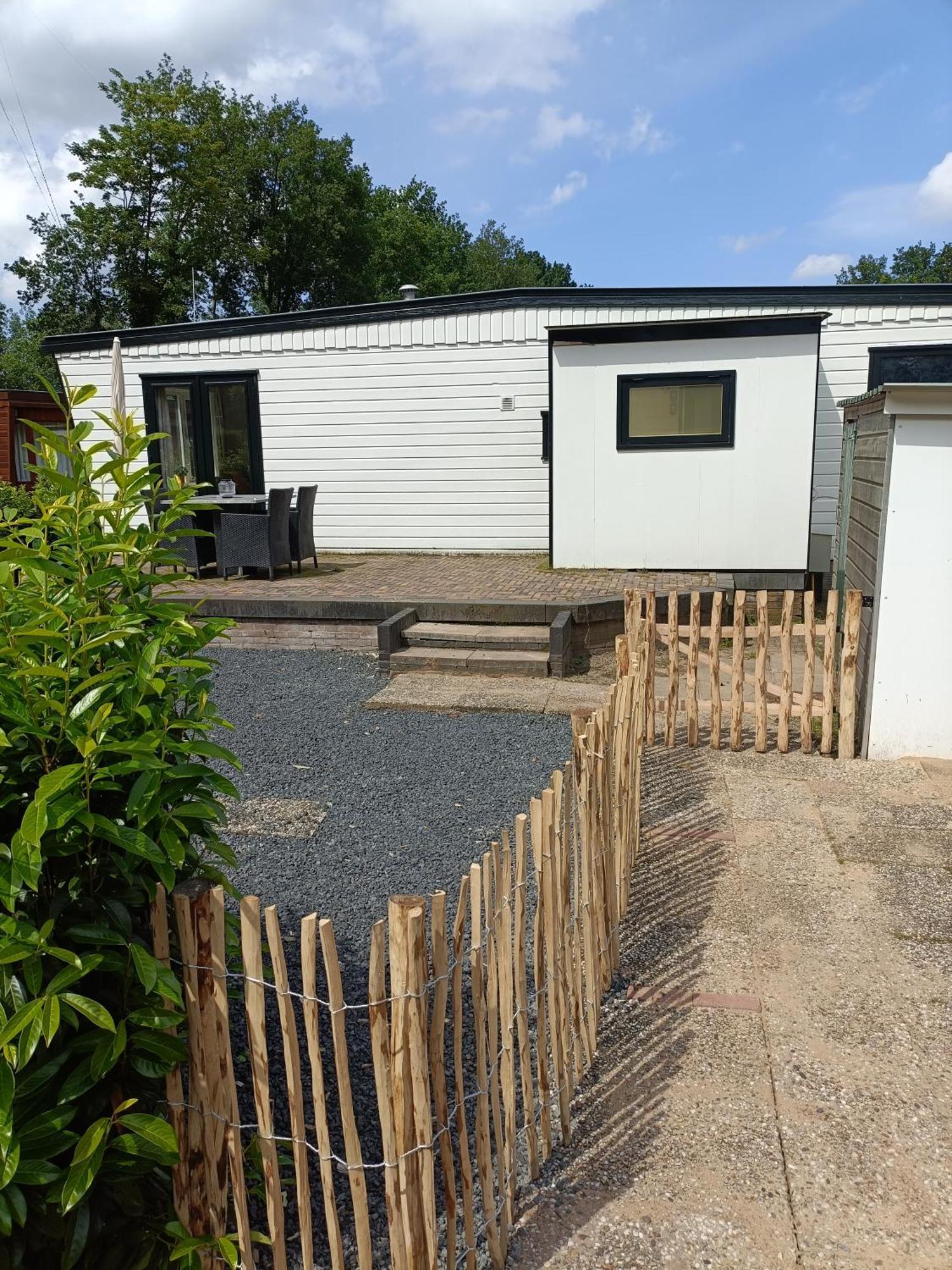 Vakantiehuisje Veluwe Bij Bos, Alleen Voor Recreatie Putten Ngoại thất bức ảnh